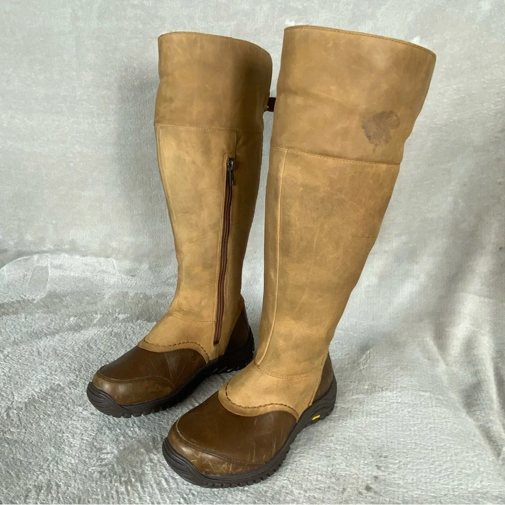 UGG Miko Tall Boots Womens Size 5 Brown Shearling Lined Leather Zip Vibram‎